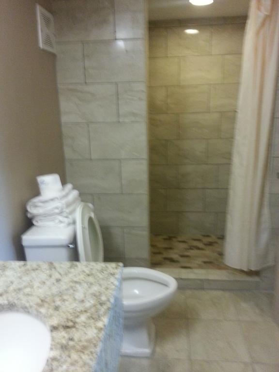 America'S Best Inn & Suites Clarksville คลาร์กสวิลล์ ภายนอก รูปภาพ