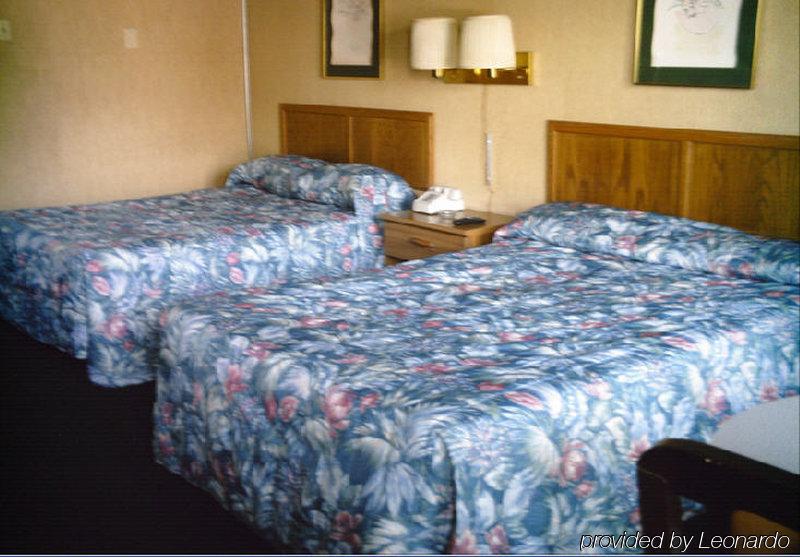 America'S Best Inn & Suites Clarksville คลาร์กสวิลล์ ภายนอก รูปภาพ