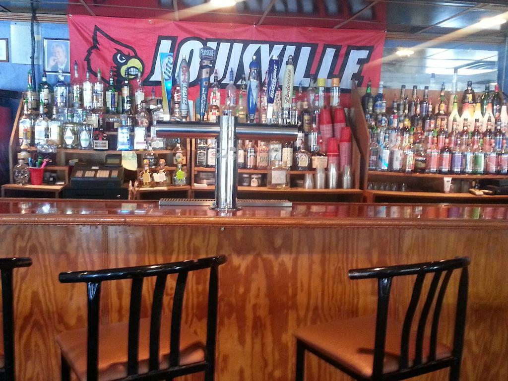 America'S Best Inn & Suites Clarksville คลาร์กสวิลล์ ภายนอก รูปภาพ